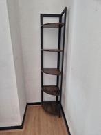 Hoekmeubel van hout en metaal, Ophalen