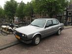 BMW 3-Serie - E30 - 1.6 I 316 AUT U9 1989 - Grijs Metallic, Auto's, BMW, Automaat, 1596 cc, Achterwielaandrijving, 4 cilinders