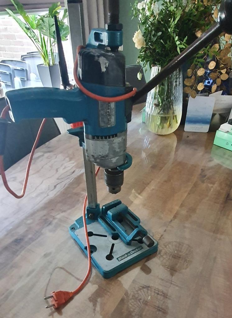 Zware black en Decker boormachine., Ophalen of Verzenden, Gebruikt, Boormachine