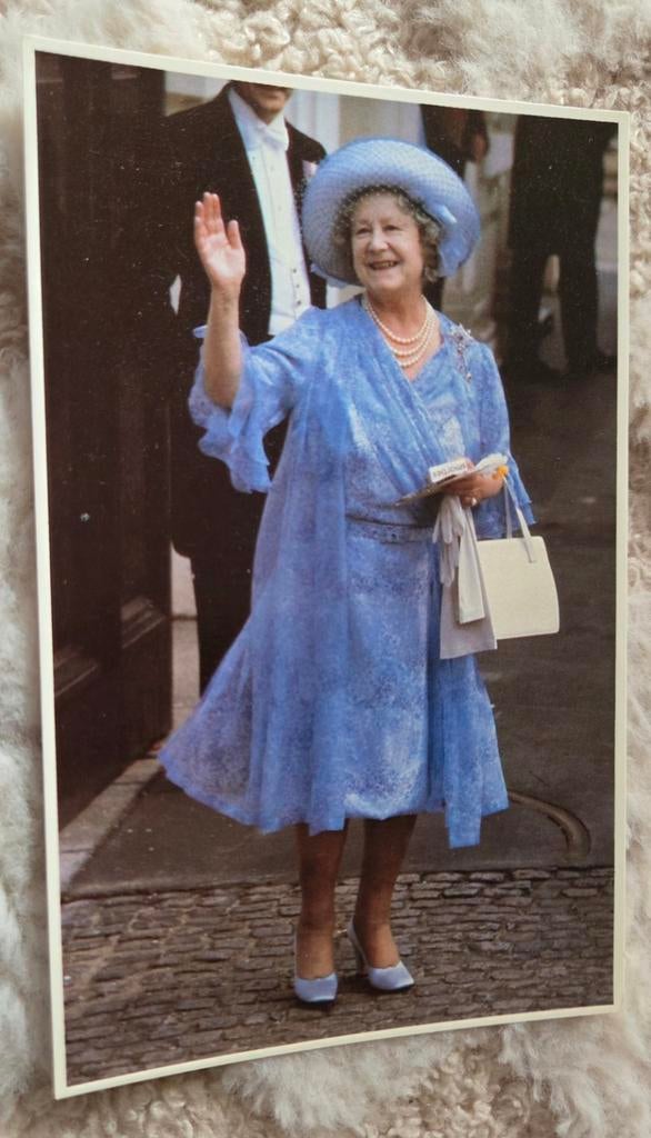 Queen Elizabeth The Queen Mother, Verzenden, 1980 tot heden, Ongelopen, Sterren en Beroemdheden