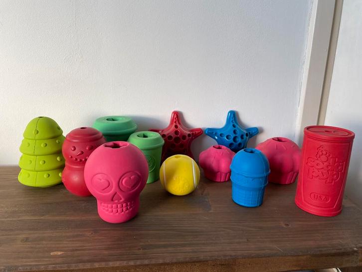 Intelligentie speelgoed voor de hond 12 stuks, Dieren en Toebehoren, Hondenspeelgoed, Zo goed als nieuw, Intelligentiespeelgoed