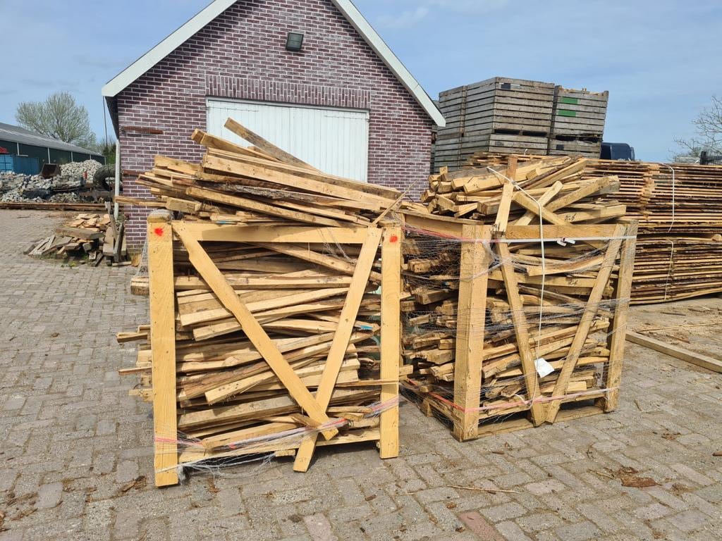 Eiken brandhout, haardhout. Kachelhout. Droog eik., Tuin en Terras, Haardhout, Minder dan 3 m³, Ophalen