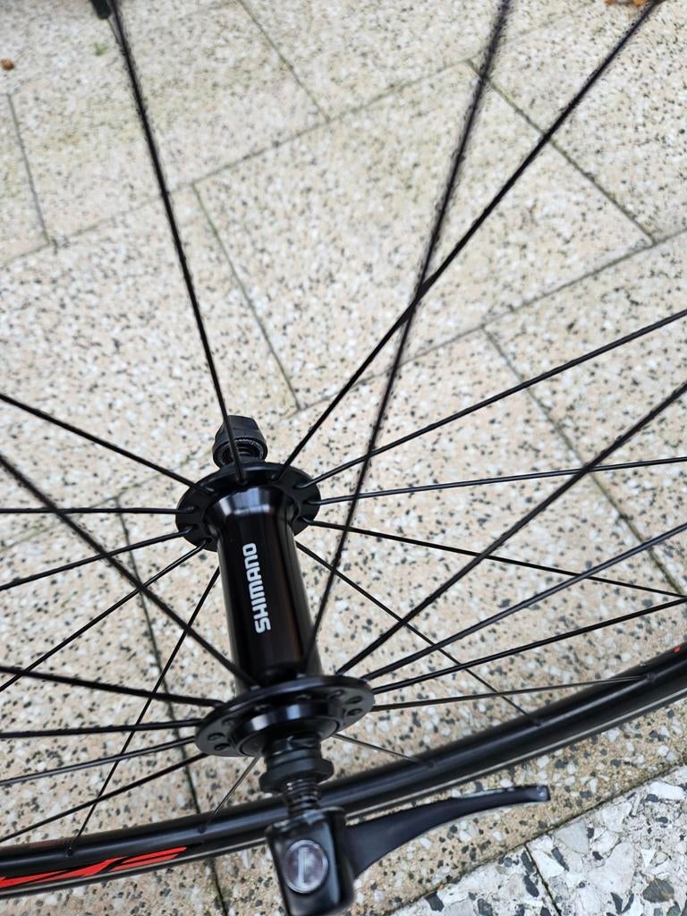 Shimano Wiel met Schwalbe Durano Plus Band, Ophalen of Verzenden