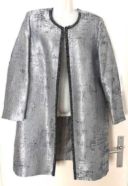 Erolok zilverkleurig lang colbert maat 42/44[dmv]