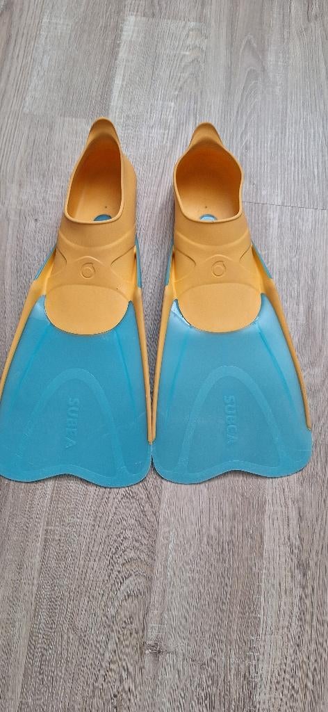 Subea flippers zwemvliezen kind maat 30/31, Ophalen of Verzenden, Snorkelvinnen