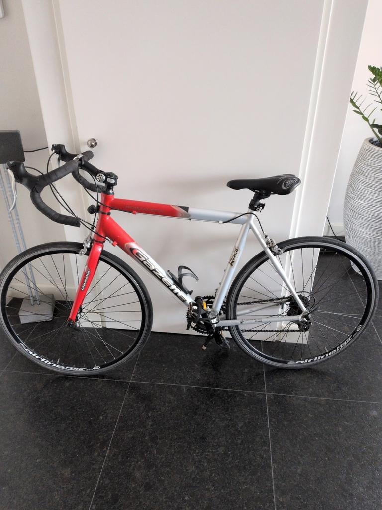 Gazelle Primavera Racefiets - Rood/Zilver, Fietsen en Brommers, Fietsen | Racefietsen, Gebruikt, Gazelle, Meer dan 20 versnellingen