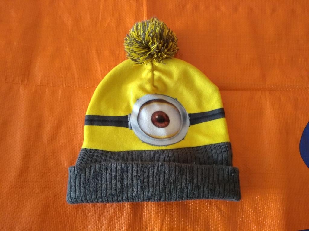 Minion muts, Ophalen of Verzenden, Zo goed als nieuw, Jongen of Meisje, Muts
