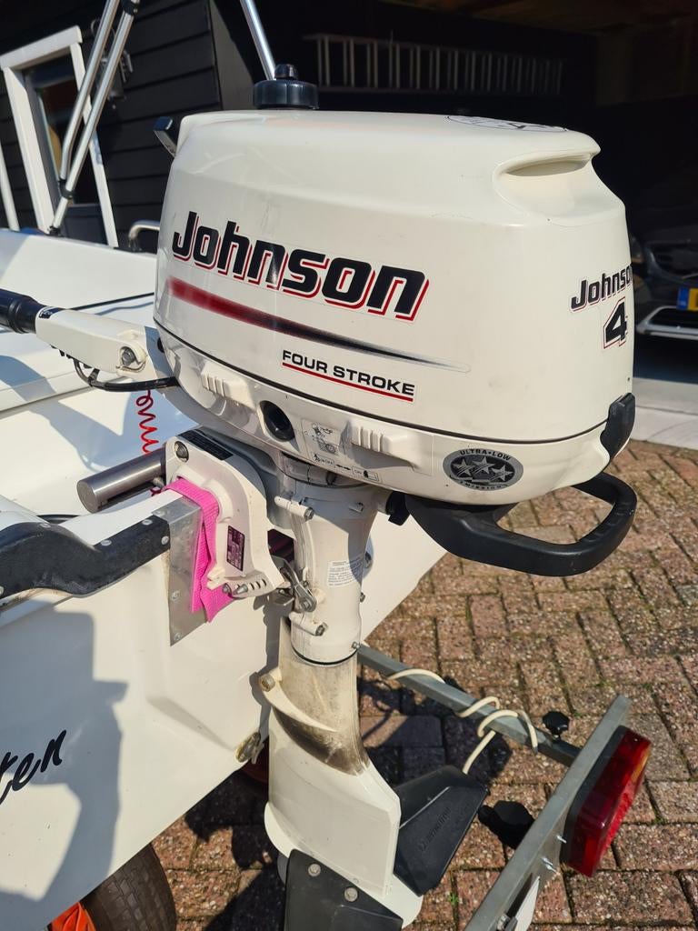 Buitenboordmotor 4pk Langstaart Johnson Suzuki 4 Takt 4T, Ophalen, Minder dan 5 pk, Viertaktmotor, Zo goed als nieuw