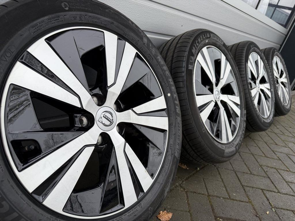 17" Volvo S40 S60 V40 V60 Hybrid country velgen zomerbanden, Gebruikt, -, -, Banden en Velgen
