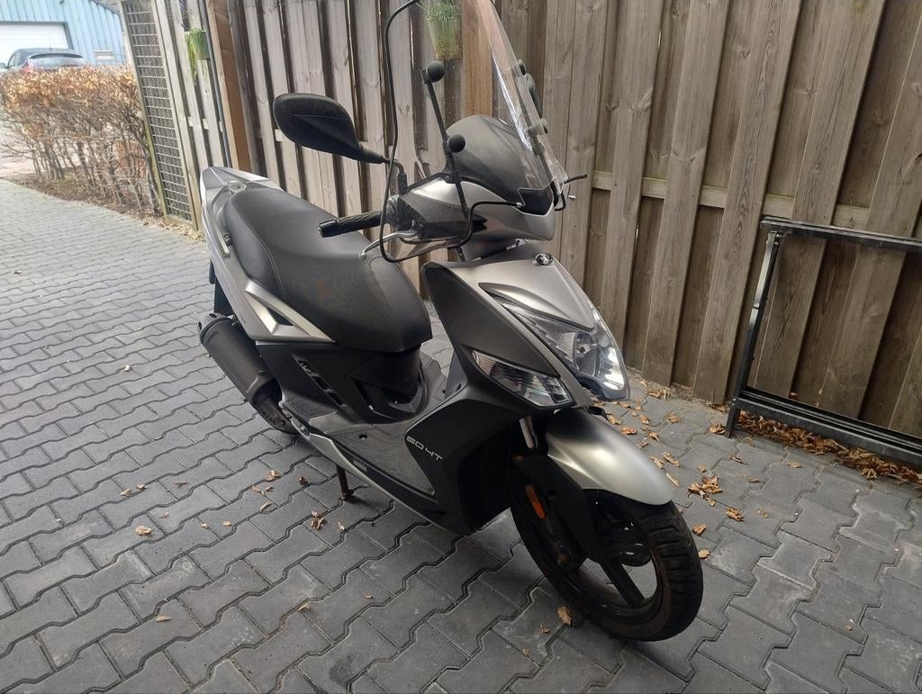 Kymco 16+ 50cc scooter, Fietsen en Brommers, Scooters | Kymco, Ophalen, Gebruikt, Maximaal 45 km/u, 50 cc