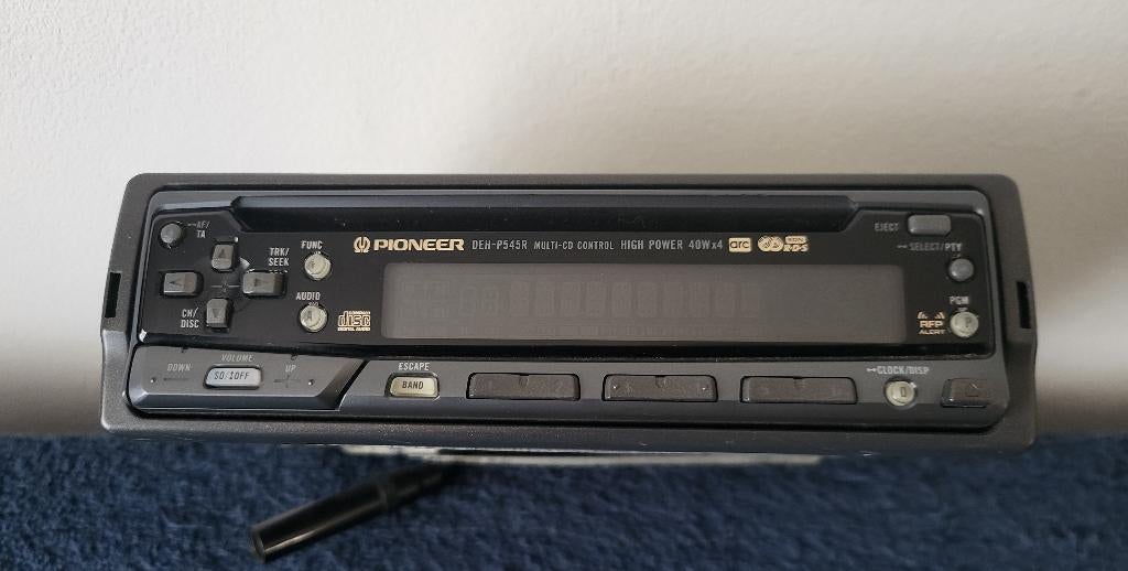 Pioneer autoradio/cd + 4 inbouwspeakers zie omschrijving, Ophalen