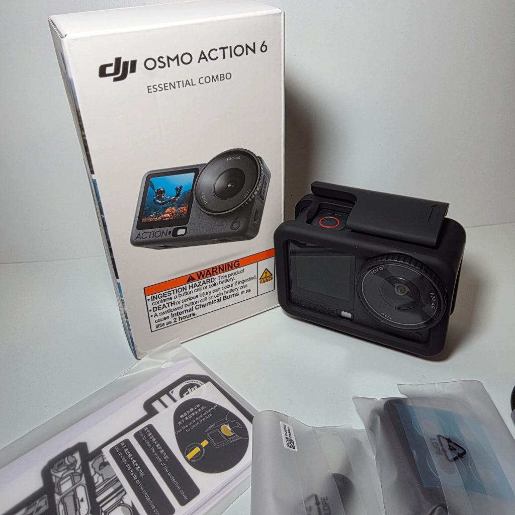 Dji Osmo ACTION 6 + Case with Standard Mount for Tripod, Ophalen of Verzenden, Zo goed als nieuw, Overige merken