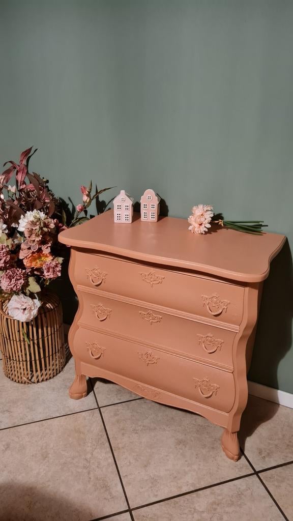 Buikkastje nieuw gepimpt, Huis en Inrichting, Ophalen, 70 cm of meer