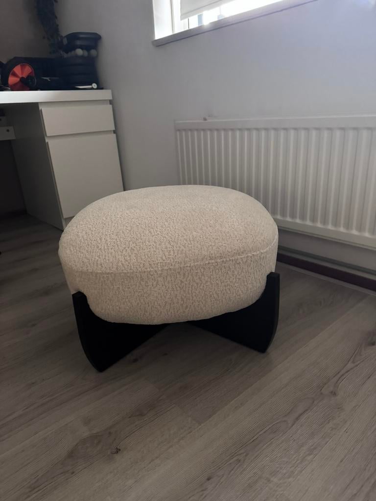 Dutchbone Emilius poef / hocker, Ophalen, Nieuw
