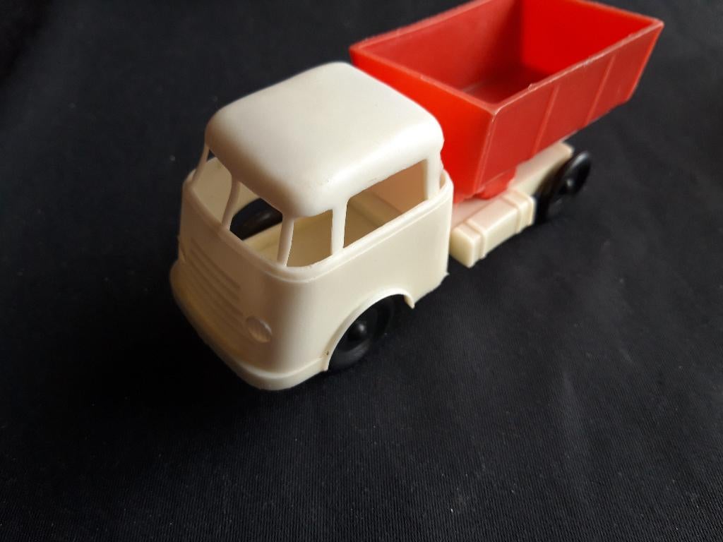 Vintage DAF kipper jaren 50 / 60 wit - rood z.g. 6-streper, Ophalen of Verzenden, Zo goed als nieuw, Bus of Vrachtwagen