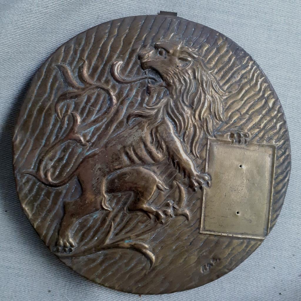 Plaquette "Staande Leeuw" koper op hout, Ophalen of Verzenden