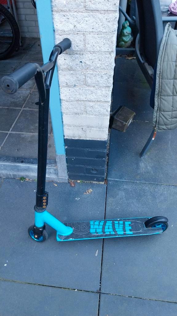 Waver step blauw - Stuntstep voor plezier en tricks, Fietsen en Brommers, Steps, Gebruikt, Gewone step, Ophalen of Verzenden