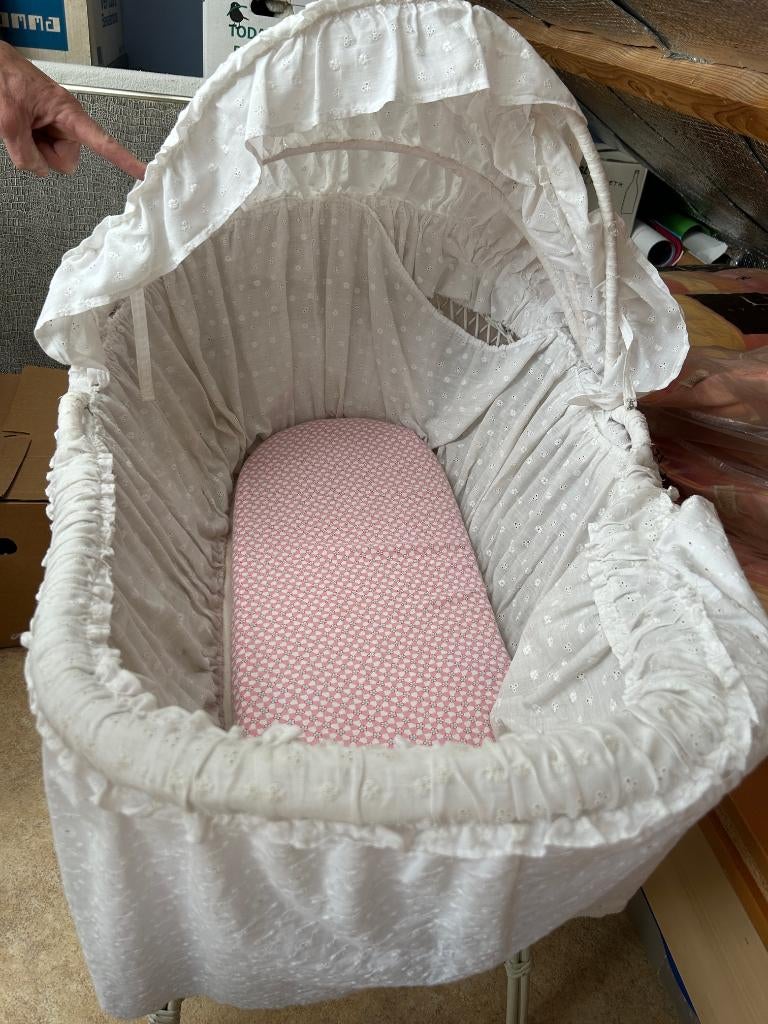 rotan wiegje, Kinderen en Baby's, Babywiegjes en Ledikanten, Ophalen, Gebruikt, Wieg