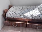 Eenpersoonsbed van steigerhout met lades, Huis en Inrichting, Slaapkamer | Bedden, Ophalen, Gebruikt, 90 cm, Eenpersoons