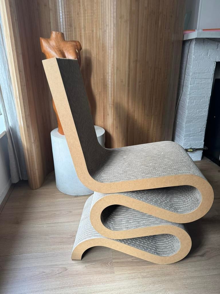 VITRA WIGGLE CHAIR, Ophalen, Zo goed als nieuw, 75 tot 100 cm, 50 tot 75 cm