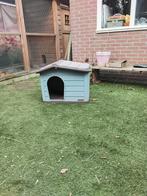 Voor de 1ste. Gratis kunststof (honden)huisje. Merk Duvoplus, Dieren en Toebehoren, Ophalen, Gebruikt