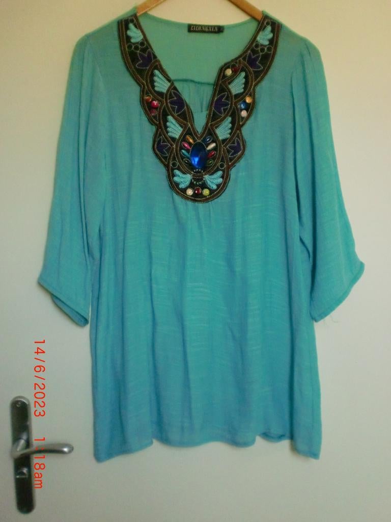 Zomerse blauwe tuniek met versierselen, Kleding | Dames, Verzenden, Zo goed als nieuw, Maat 46/48 (XL) of groter, Blauw