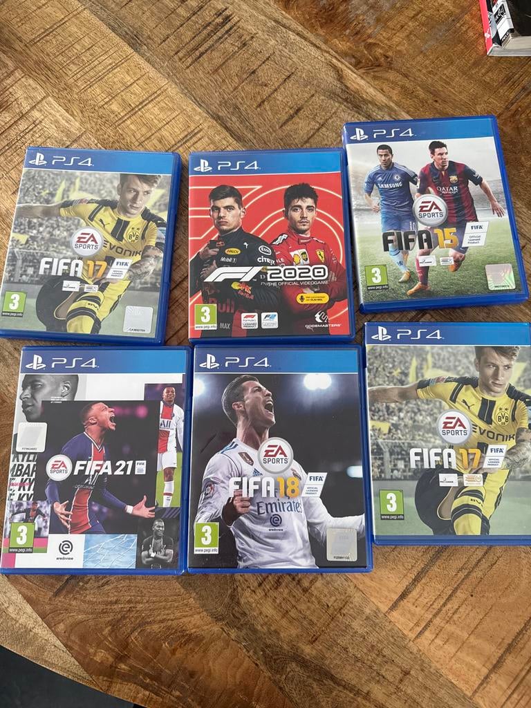PlayStation 4 spellen FIFA en F1, Gebruikt, Ophalen of Verzenden, Sport, 3 spelers of meer