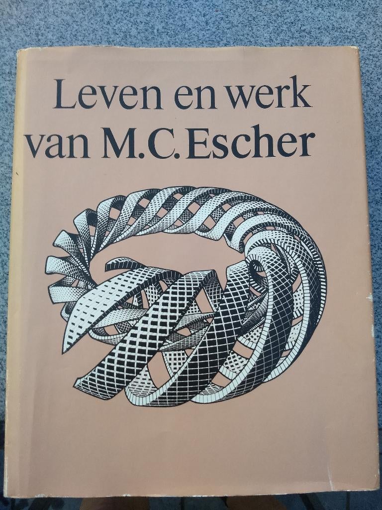 Leven en werk van M.C. Escher (1981), Ophalen