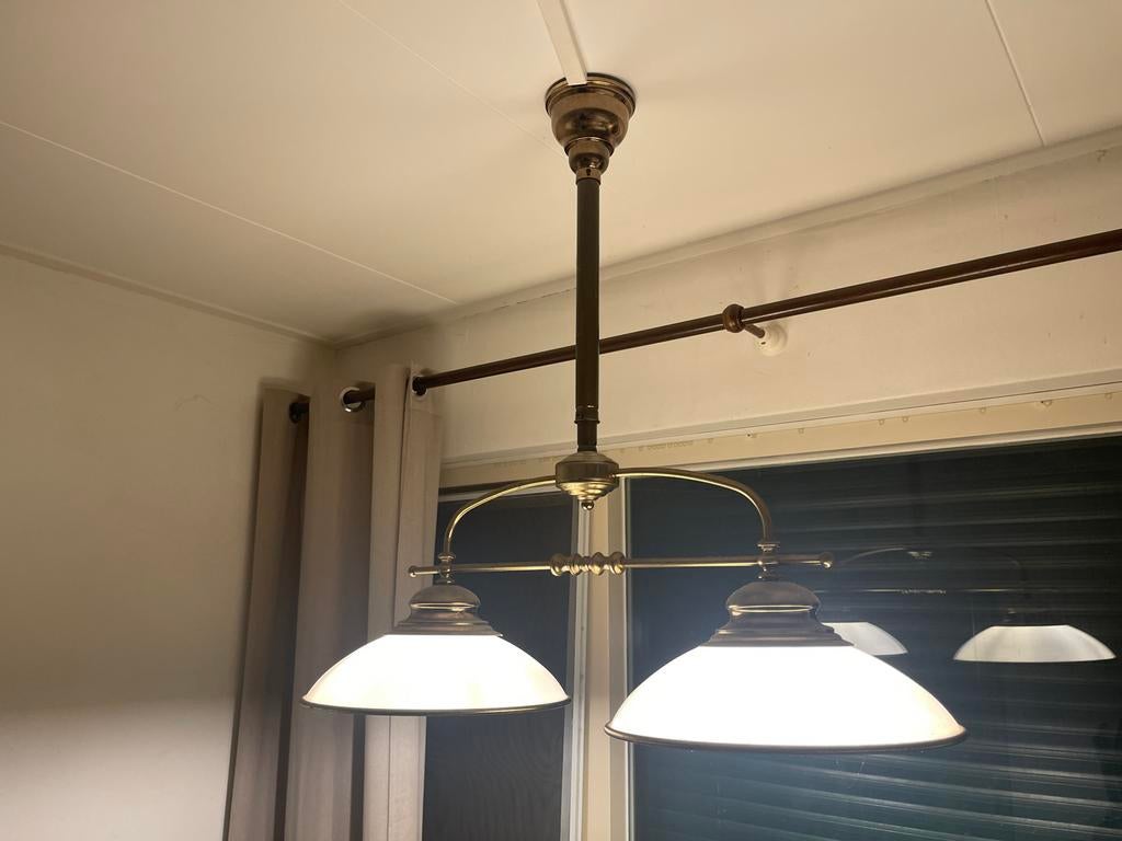 Hanglamp met twee kappen, Huis en Inrichting, Ophalen, Gebruikt, Metaal, 50 tot 75 cm