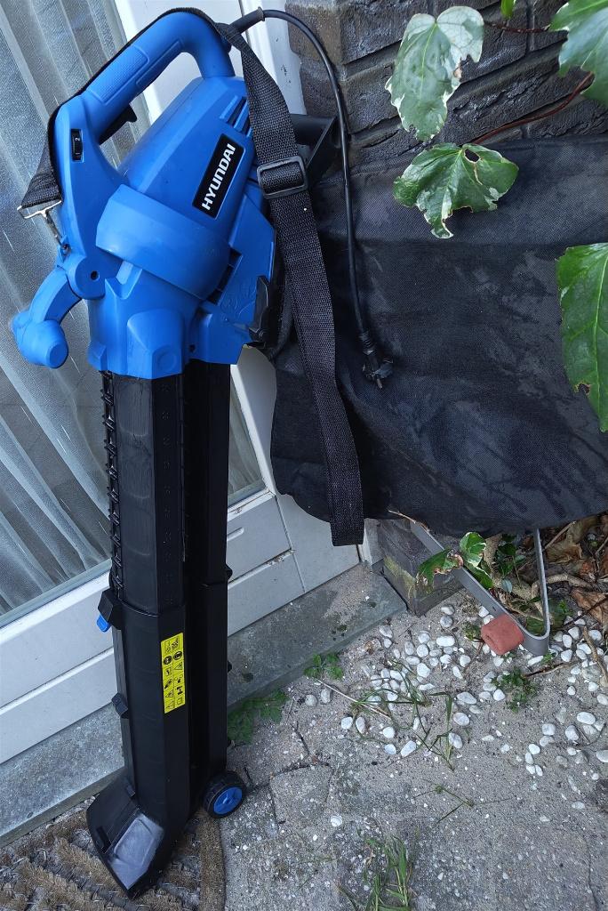 Hyundai GY8732/57201 2800 watt bladblazer 14:000/min + snoer, Ophalen of Verzenden, Zo goed als nieuw, Hyundai, Elektrisch