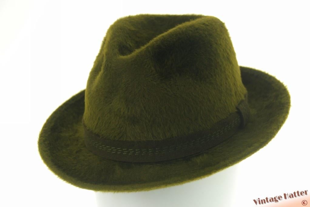 Vintage gleufhoed Wegener groen zacht haarvilt 56, Kleding | Heren, Hoeden en Petten, Wegener, Hoed, Ophalen of Verzenden, 57 cm (M, 7⅛ inch) of minder