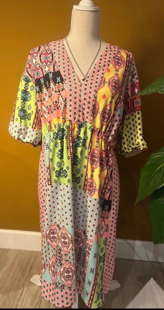 Prachtige jurk van Marc Cain L, Overige kleuren, Maat 42/44 (L), Nieuw, Ophalen of Verzenden