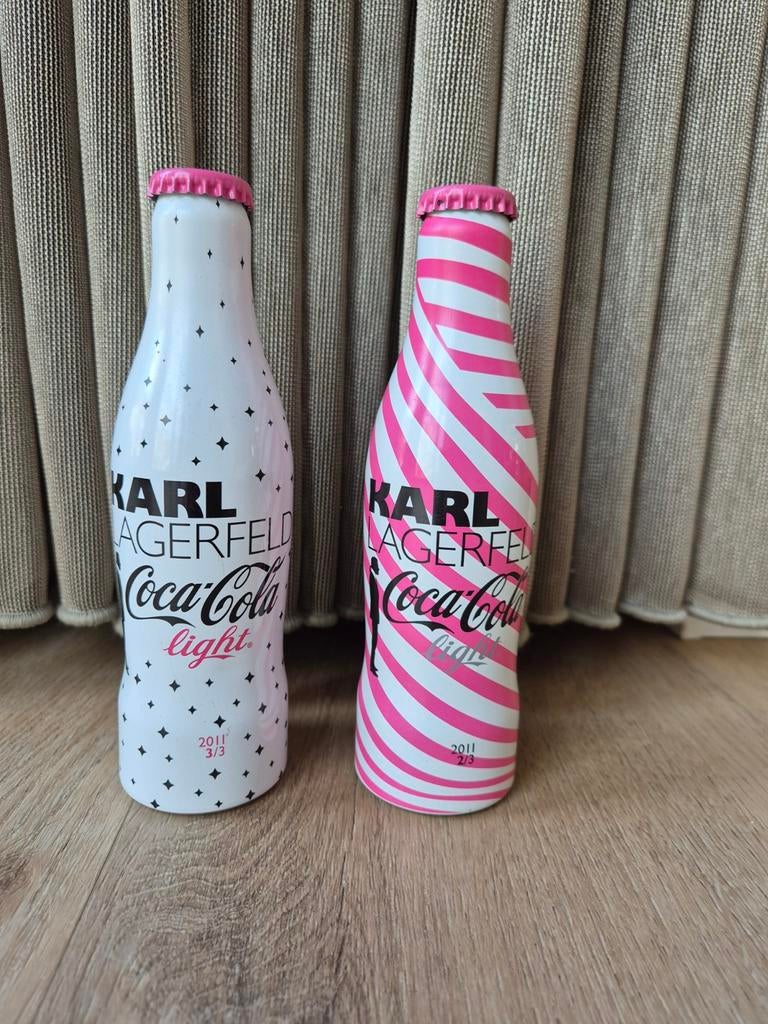 2 Karl Lagerfeld Coca-Cola Light flesjes (serie van 3), Verzamelen, Merken en Reclamevoorwerpen, Ophalen of Verzenden, Zo goed als nieuw