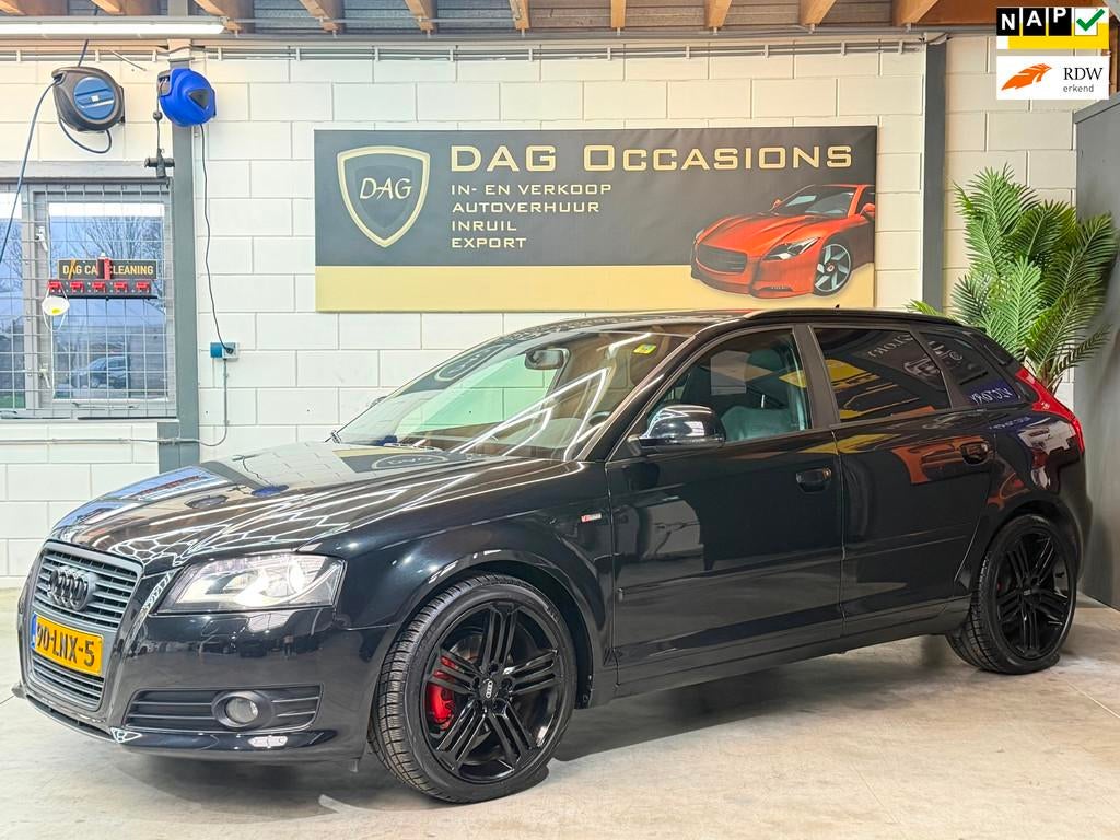 Audi A3 Sportback 1.4 TFSI S-edition NAVI|LEER|TREKHAAK|SCHU, Auto's, Audi, Euro 5, 125 pk, Gebruikt, Zwart