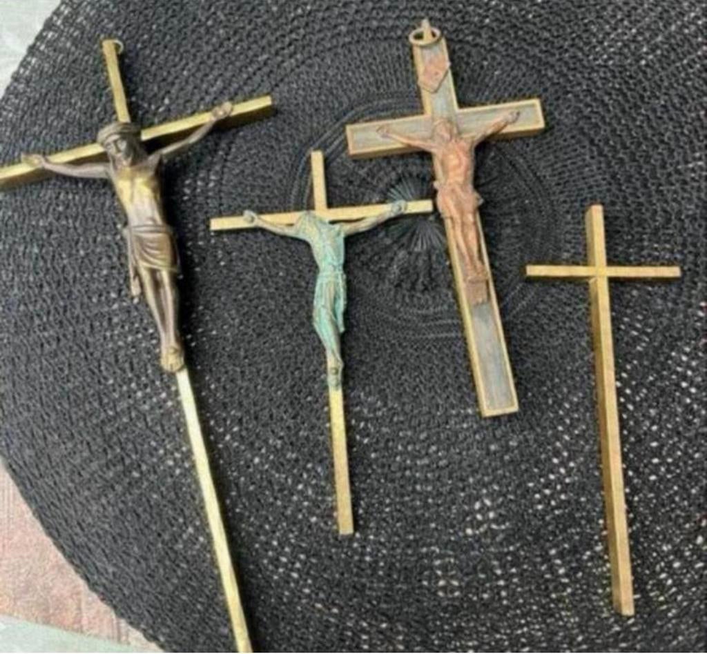 Antiek Religie: Wijwater / Gerard Hack Rutten Crucifix /etc, Verzamelen, Ophalen of Verzenden, Zo goed als nieuw