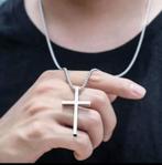 Stijlvolle RVS Kruisketting Christelijk geloof -Nieuw Cadeau, Boeken, Godsdienst en Theologie, Ophalen of Verzenden, Nieuw, Christendom | Katholiek