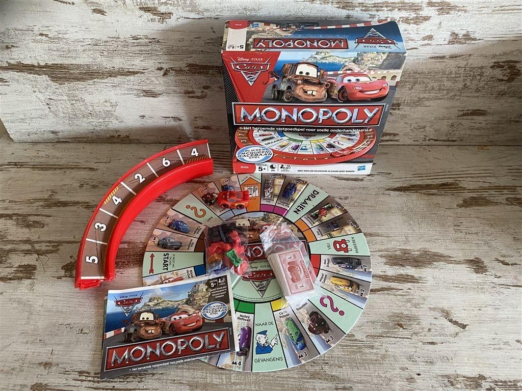 Monopoly cars 2 disney pixar [s966], Verzenden, Zo goed als nieuw