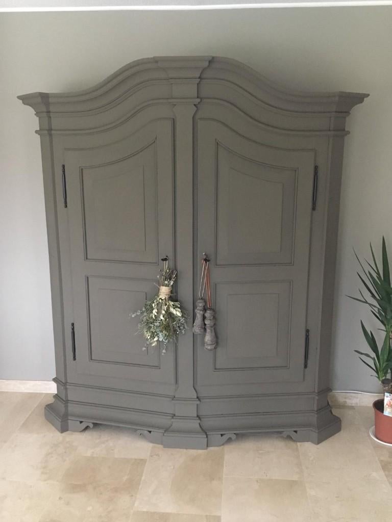 Stijlvolle tweedeurs boekenkast, Ophalen, Met deur(en), 200 cm of meer, 150 tot 200 cm