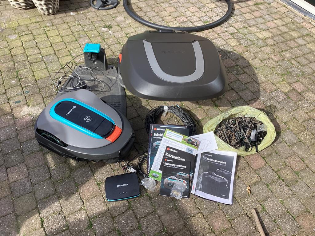 Gardena Smart Sileno City 600 robotmaaier, Tuin en Terras, Robotmaaiers, Ophalen, Gebruikt, Minder dan 20 cm, Bestuurbaar via app