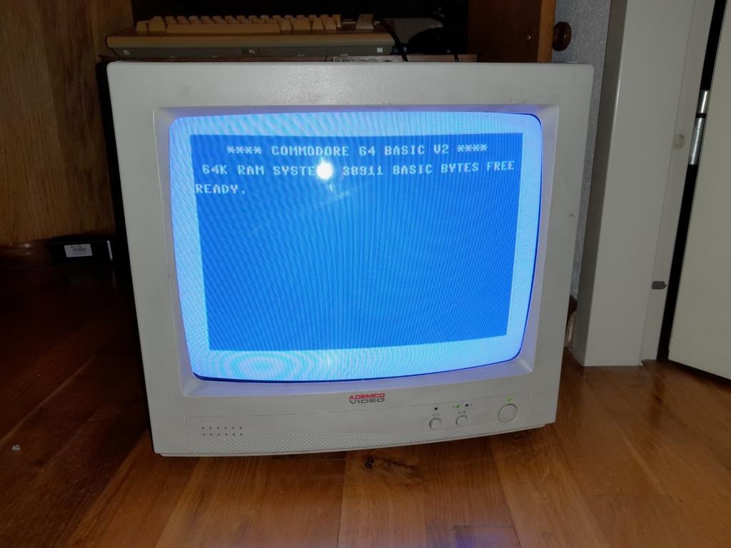 Ademco monitor tbv c64 of amiga, Ophalen of Verzenden