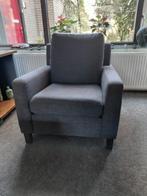 Gratis: Comfortabele blauwgrijze stoel, Ophalen, Gebruikt, Eén, Stof