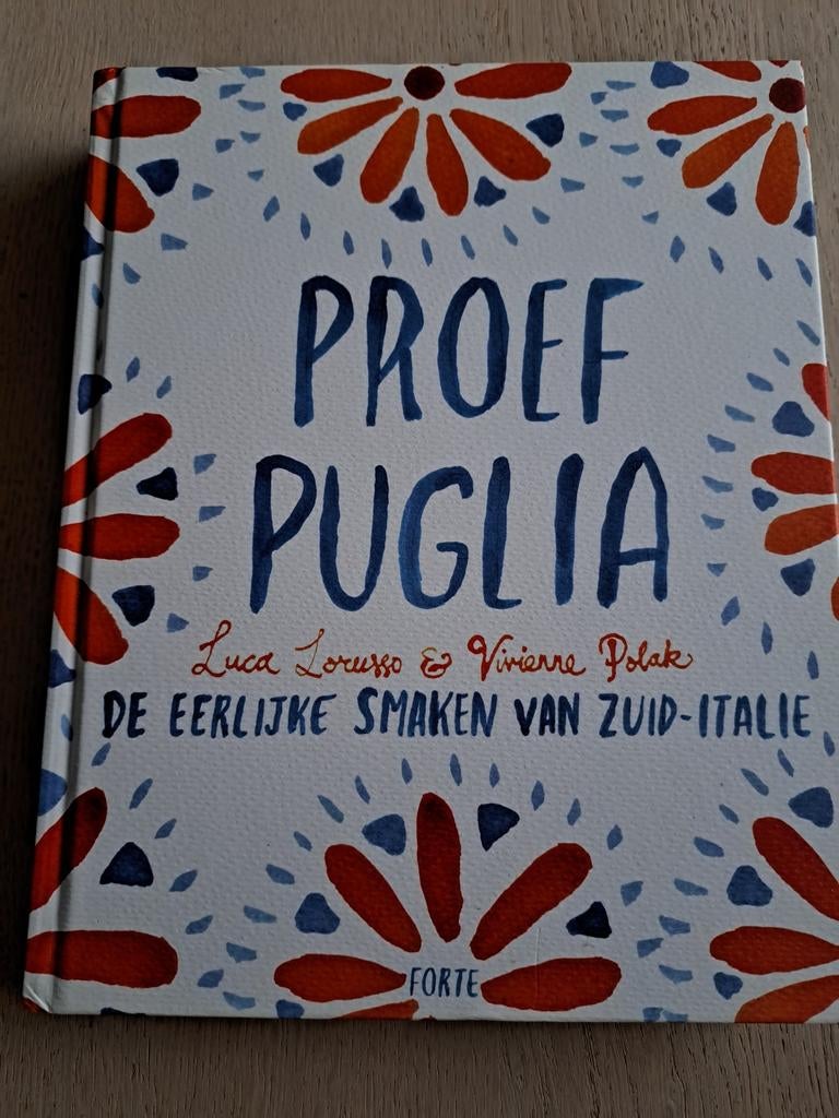 PROEF PUGLIA - Luca Lorusso, Boeken, Kookboeken, Zo goed als nieuw, Italië, Ophalen of Verzenden