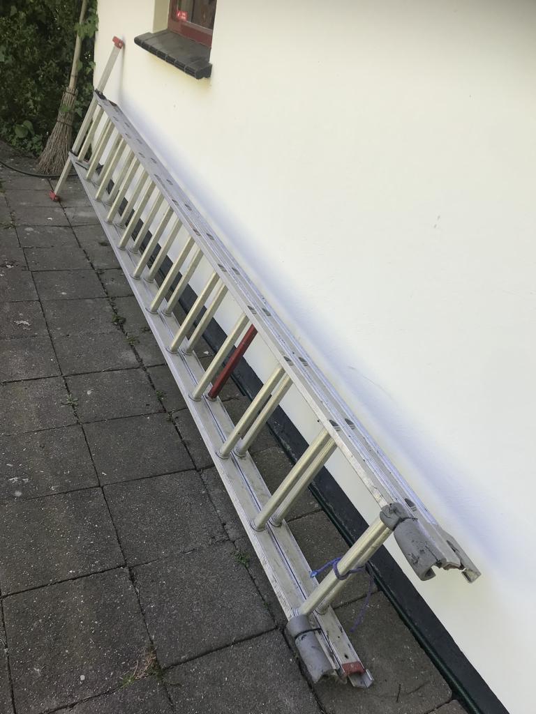 Altrex ladder, Doe-het-zelf en Verbouw, Ophalen, Gebruikt, Ladder, Opvouwbaar of Inschuifbaar