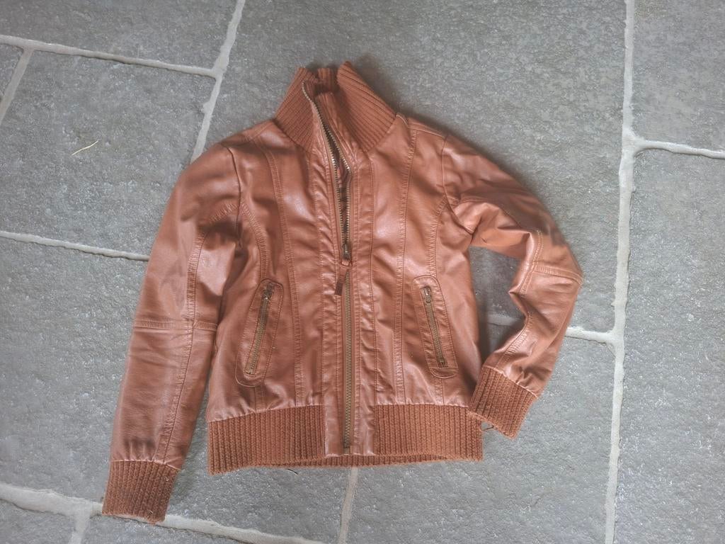 Like flo leren jasje bruin 140, Ophalen of Verzenden, Zo goed als nieuw, Meisje, Jas