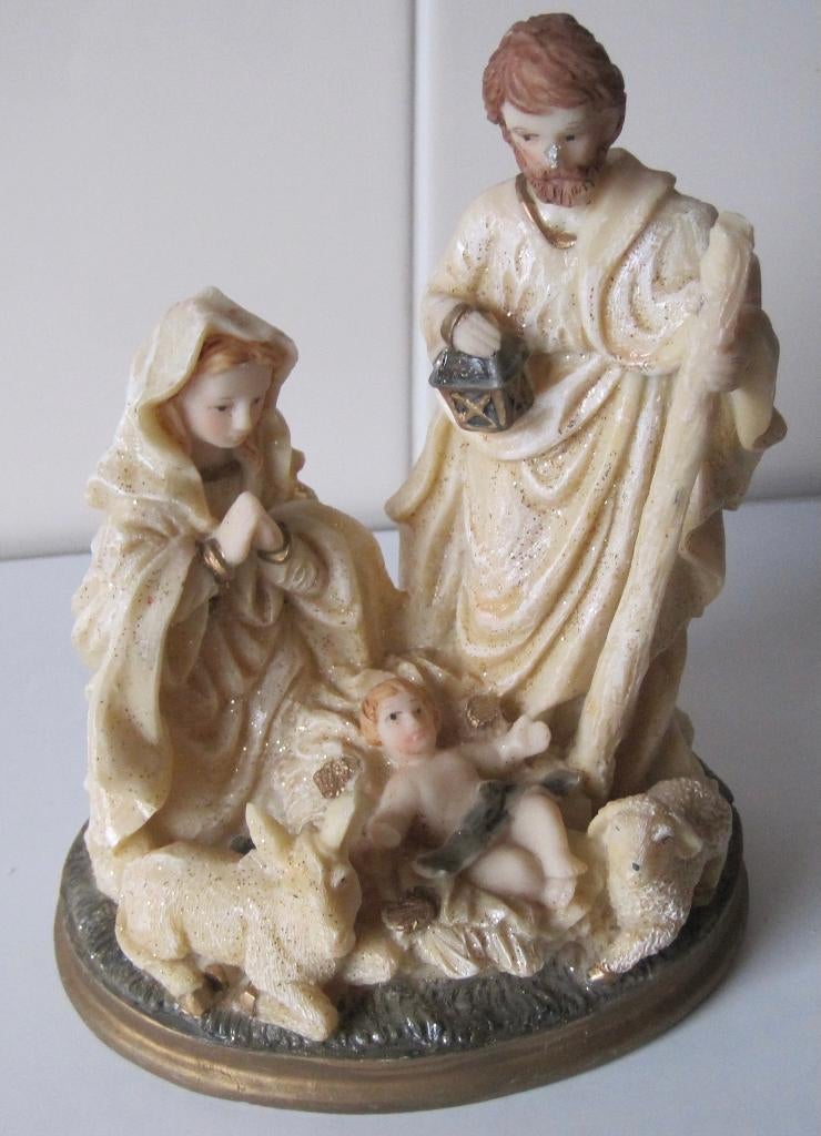 Kerstgroep in wit - Maria - Jozef - kindje in kribbe - ezel, Ophalen of Verzenden, Zo goed als nieuw