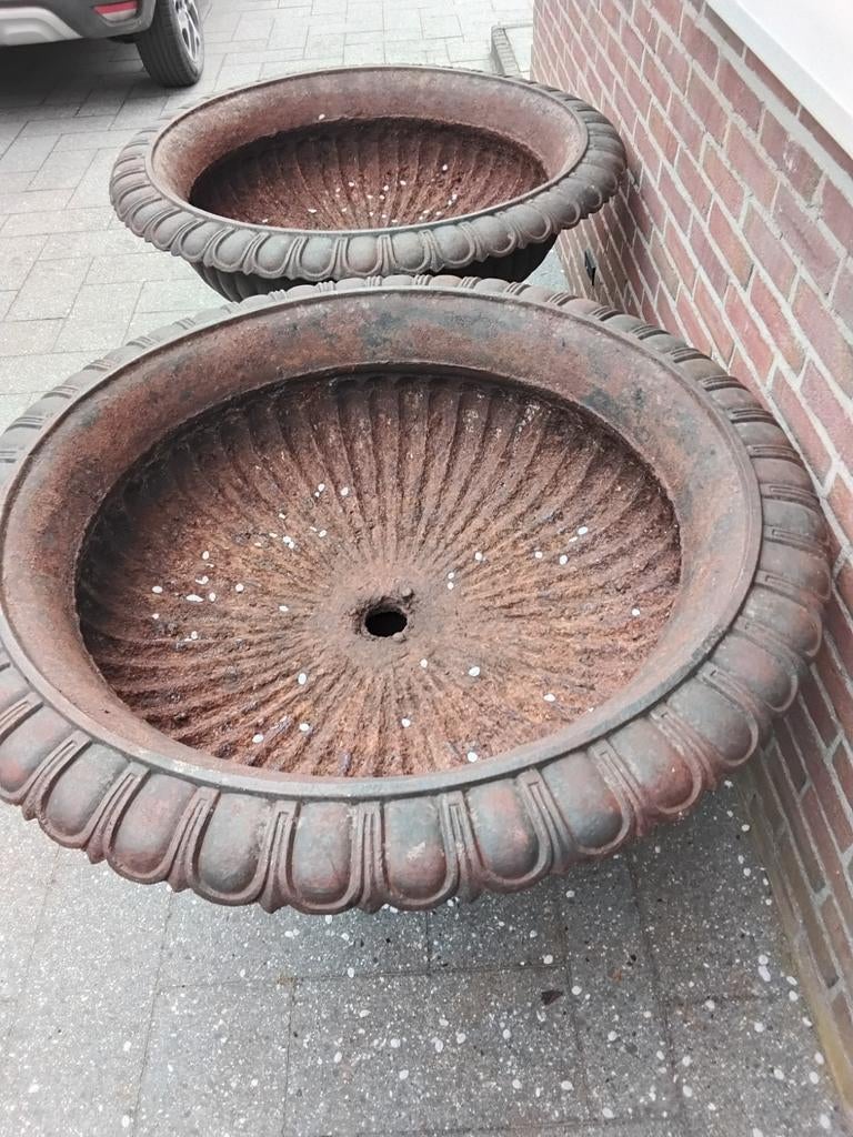 Gietijzeren tuin vazen, Tuin en Terras, Ophalen, Gebruikt