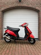 Kymco dj 70cc, Fietsen en Brommers, Ophalen, Tweetakt, Overige modellen, Zo goed als nieuw