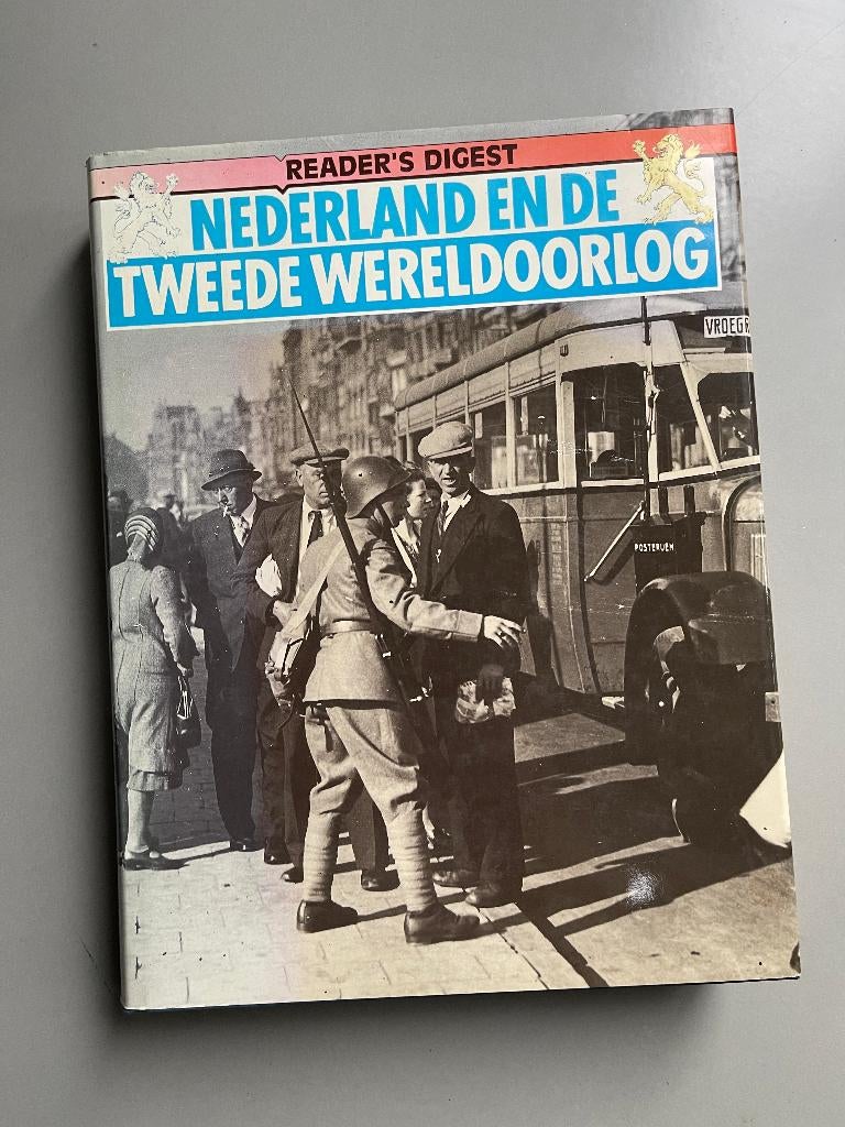 Nederland en de Tweede Wereldoorlog - Readers Digest 2 dln., Ophalen of Verzenden, Overige soorten, Nederland, Boek of Tijdschrift
