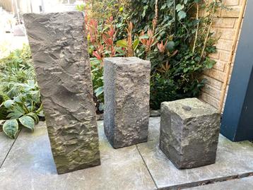 Waterornamenten van steen 3 stuks voor fontein beschikbaar voor biedingen