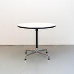 4 Vitra Eames Segemented Table Wit 80 cm